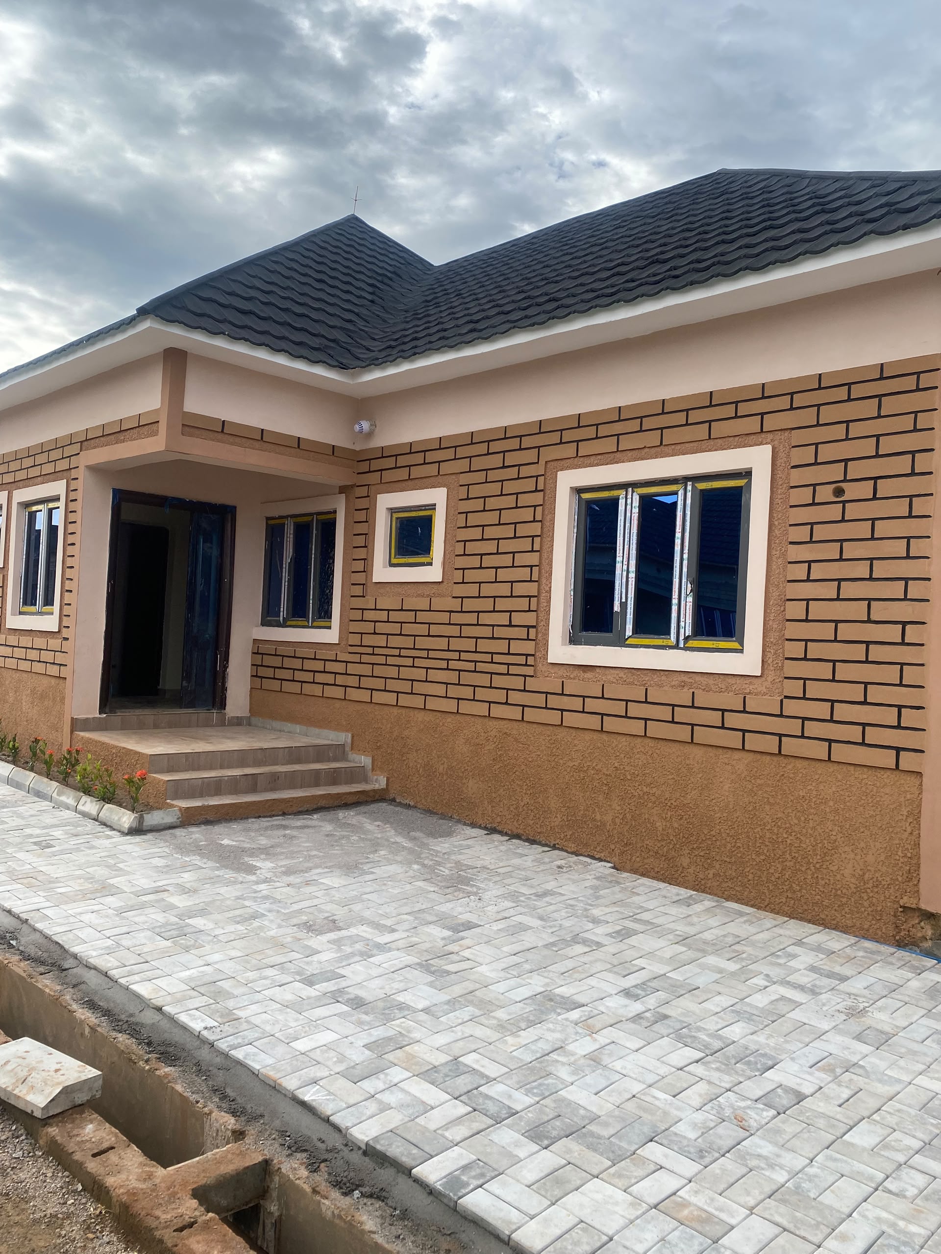 Two Bedroom Flat for Rent in Karji