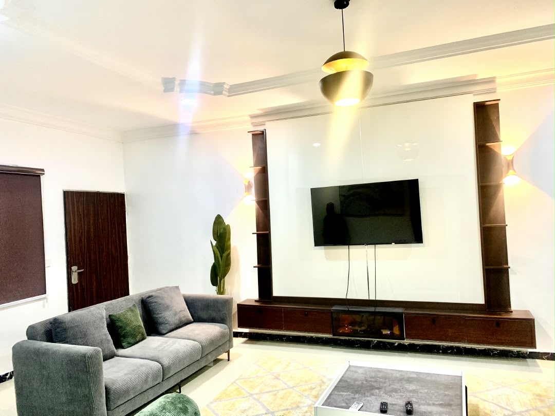 Fully FurnishedLuxurious 2Bed Apartment with 24/7 Power…