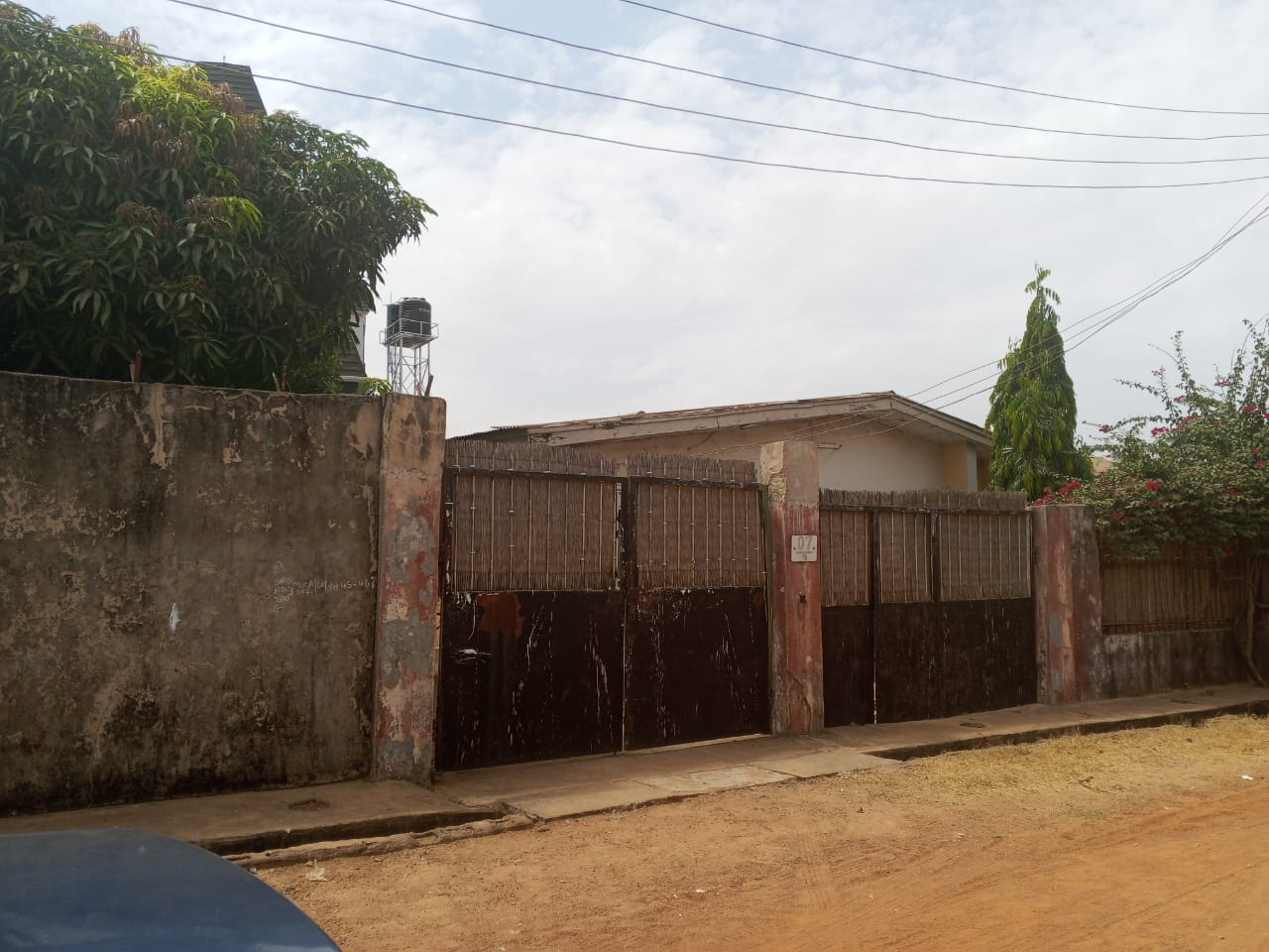 4-bedroom Bungalow for Rent in Kurmin Mashi with 2 sitting…