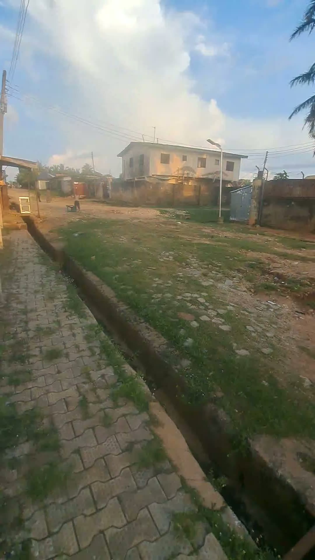 One Bedroom Flat Located Behind Dera Classic In Highcost